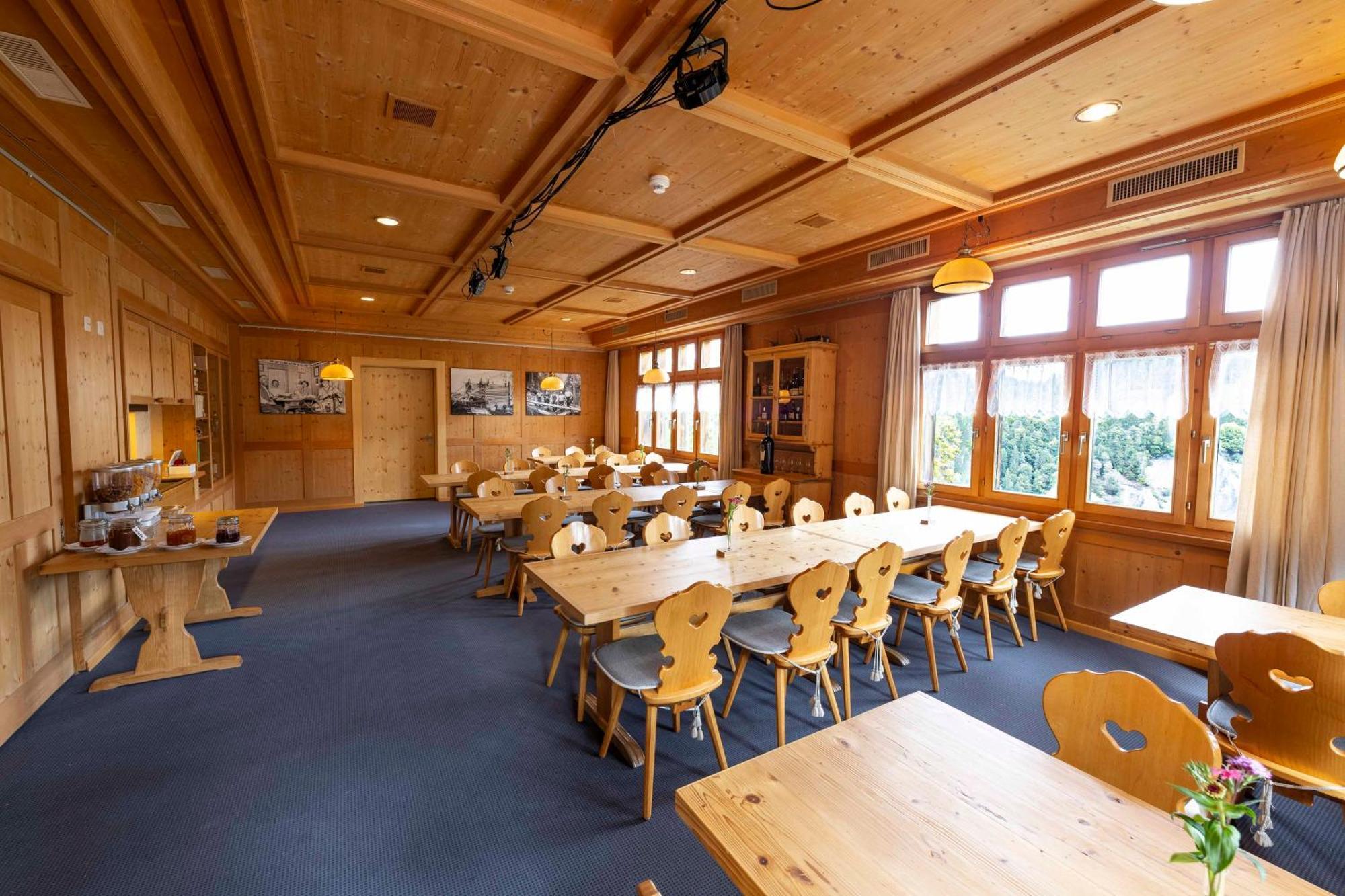 Versam Gasthaus Roessli מראה חיצוני תמונה